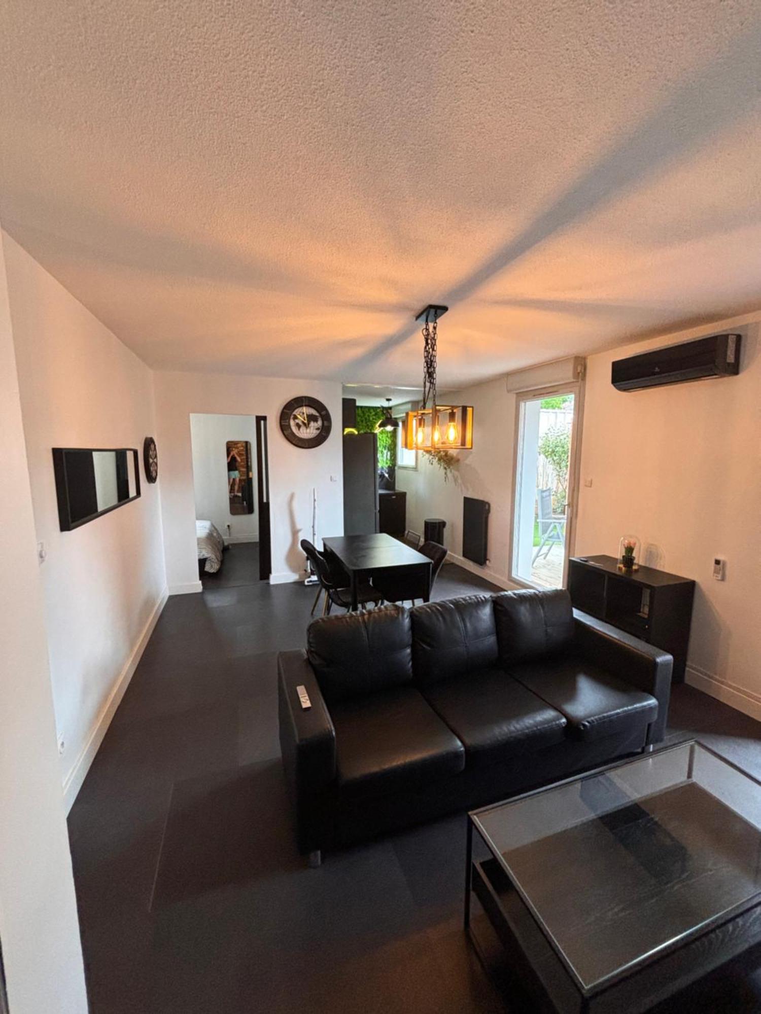 Charmant Appartement Toulouse Exterior photo